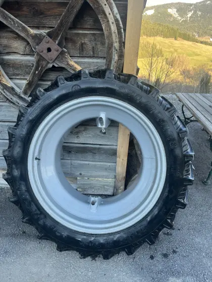 Zwillingsreifen für 480/70R30