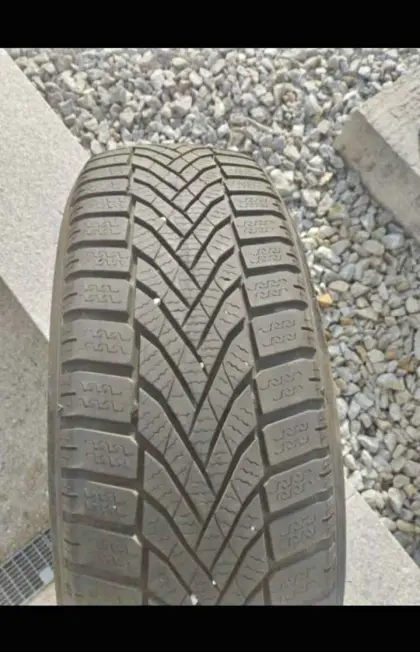 Falken 185/60R15 84T M-S