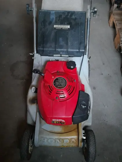 Kleiner Honda Rasenmäher HR 173