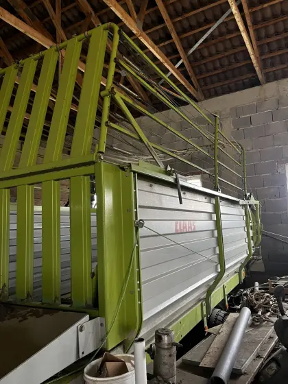 Ladewagen Claas