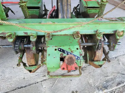 Mechanisches Einzelkornsähgerät Hassia, Mais, Futterrüben