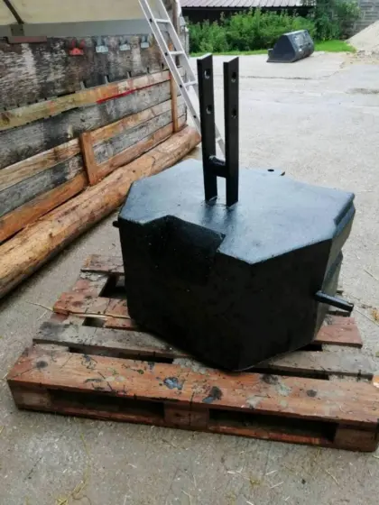 Frontgewicht, Heckgewicht ca. 500 kg