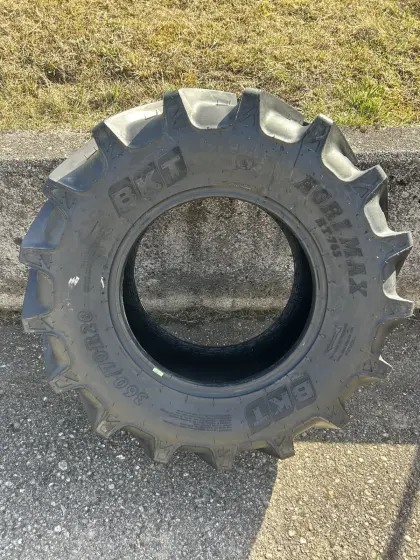 BKT Agrimax 360/70R20