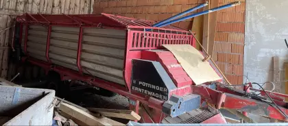 Pöttinger Erntewagen LW 28 MA