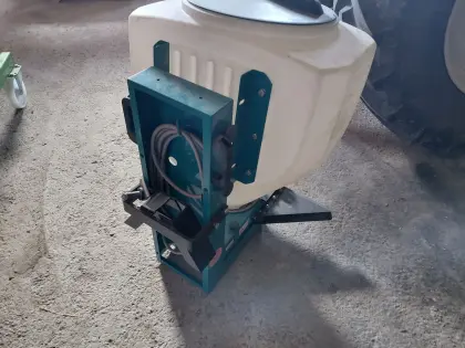 Lehner Kleinsamen- und Schneckenkornstreuer