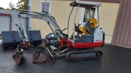 Takeuchi TB016