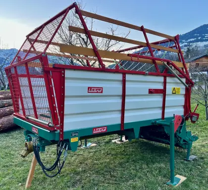 Lüönd Ladewagen Aebi