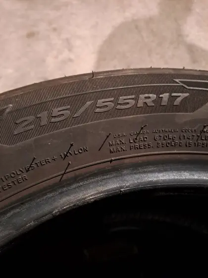 Sommerreifen Hankook 215/55-17