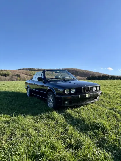 BMW E30 318i Cabrio