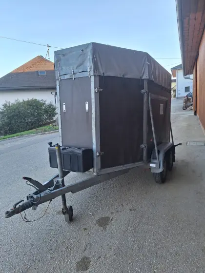 Viehanhänger Humer