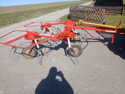 Verkaufe Pöttinger Kreiselheuer 441