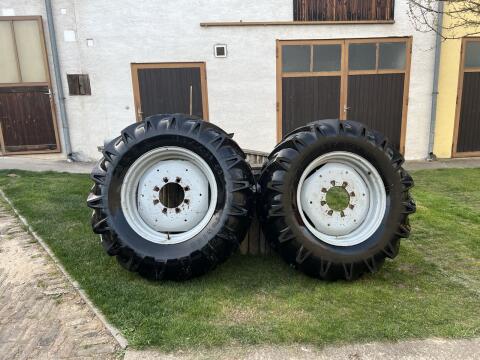 2 x Pioneer Reifen 16.9/14-30 inkl. Felgen