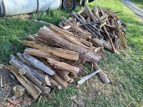 Holz, 2 m Brennholz, Kiefer