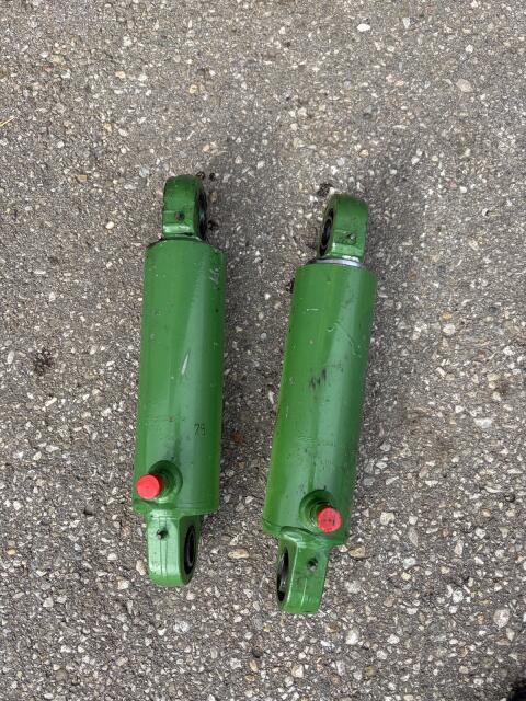 Hubzylinder John Deere