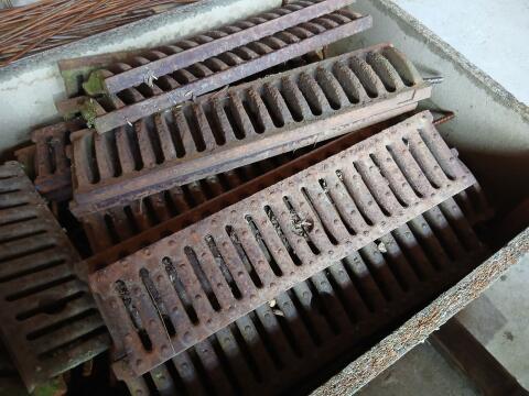 Gitterrost / Ausgusseisen