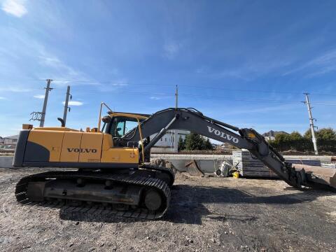 Bagger Volvo EC 180CL