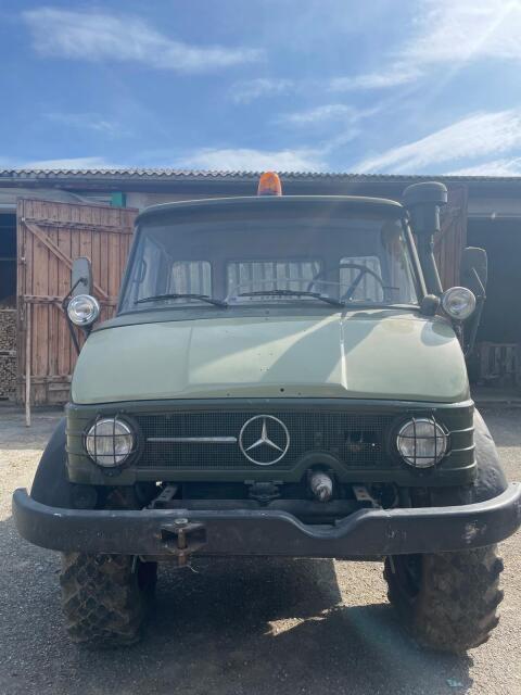 Unimog 406