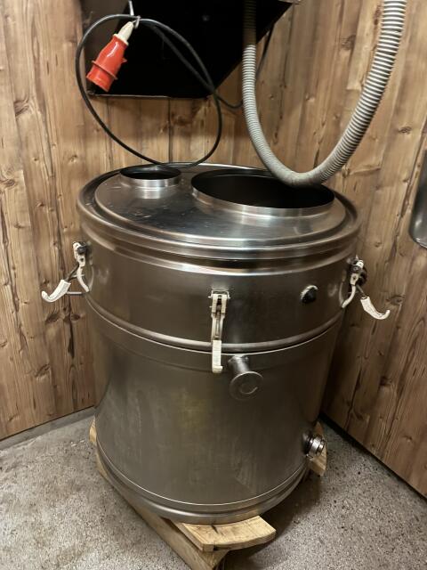 Milchtank 300 l mit Kühlung zu verkaufen