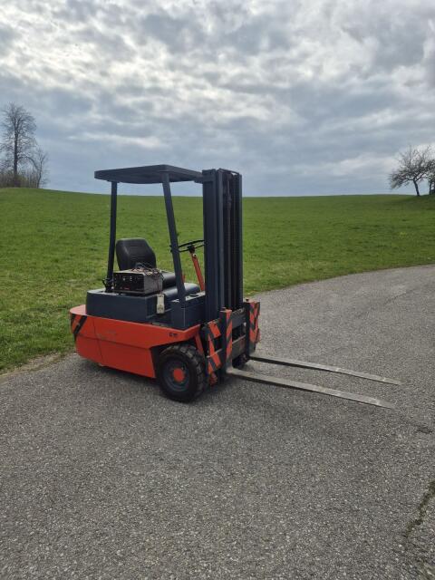 Linde E15 Gabelstapler
