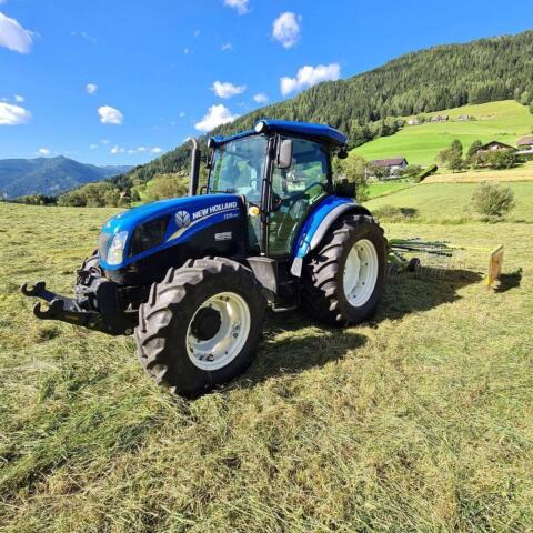 New Holland TD5 105