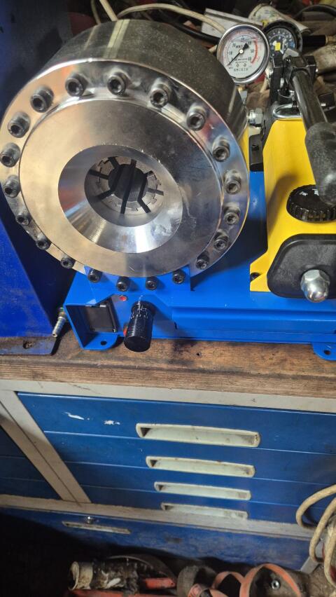Hydraulikschlauchpresse