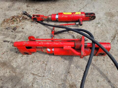 Hydraulische Knickdeichselkolben