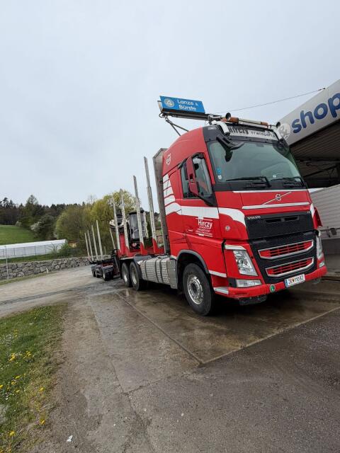 LKW Volvo FH540