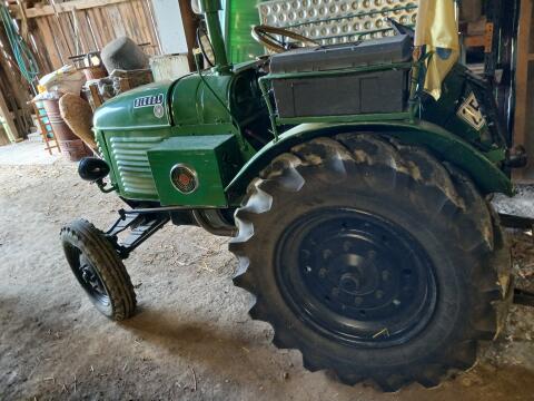 Verkaufe Steyr 180 (30er) und Anhänger