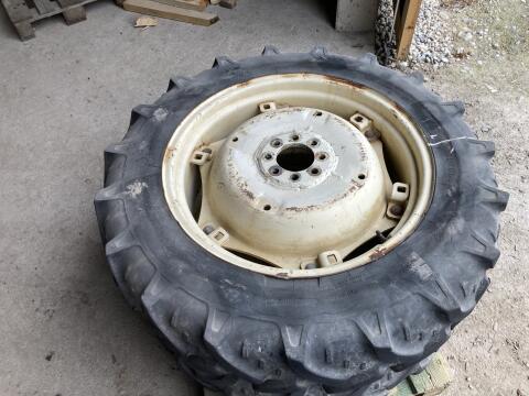 Pflegebereifung 11.2 R 42 und 11.2 R 28