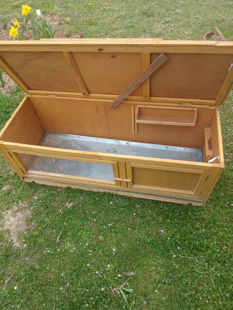 Hasen/Meerschweinchenstall