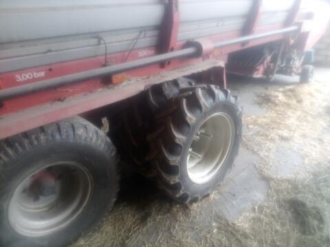 Ladewagen Mengele Super Rotant 743/2