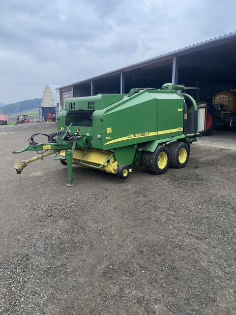 John Deere 678 Presswickelkombi