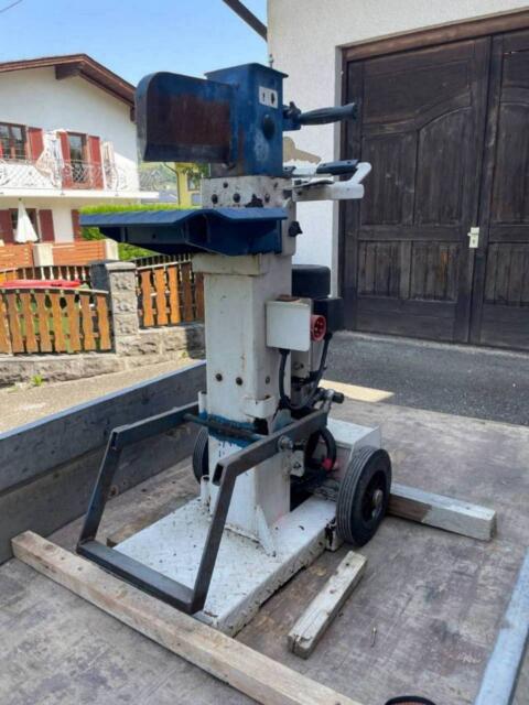 Holzspalter