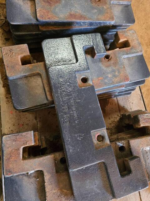 Frontgewichte für Steyr 8180 bzw. 8165