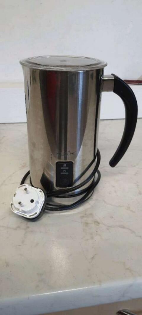 Milchaufschäumer mit Antihaft-Beschichtung