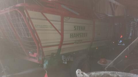 Ladewagen Steyr Hamster 422