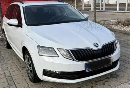 Skoda Octavia Combi 2.0 Ambition TDI 4x4 DSG Kombi / Family