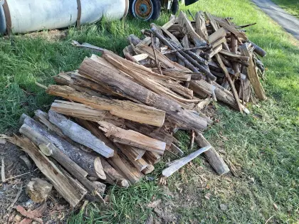 Holz, 2 m Brennholz, Kiefer