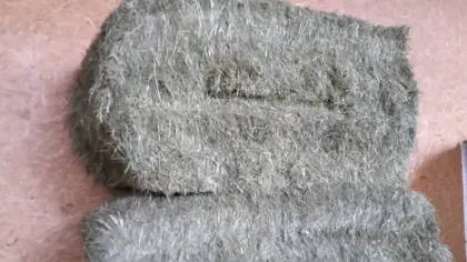 Bio Heu, Kleegrasheu U-Dach getrocknet, Belüftungsheu