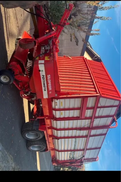 Ladewagen Pöttinger siloprofi