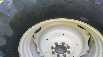 Massey Ferguson 6140-4