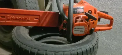 Husqvarna 235