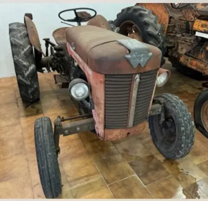 Suche alte Ferguson Traktoren