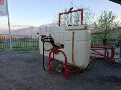 Feldspritze Holder IS 600