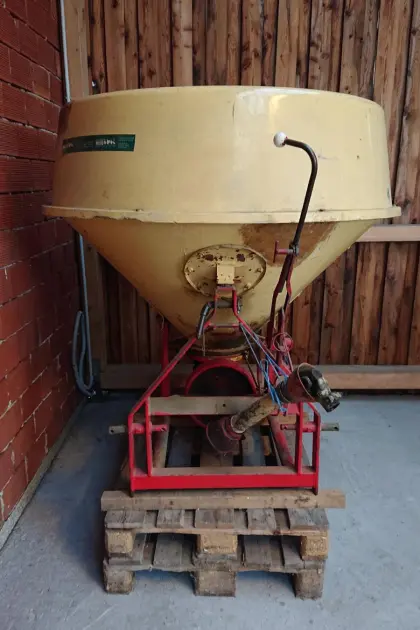 Vicon Pendeldüngerstreuer