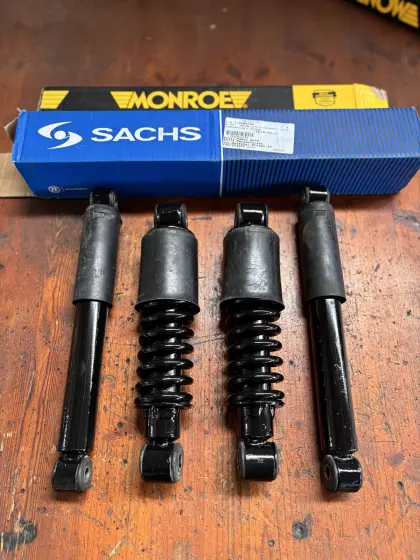 Dämpfer Kabinenfederung CVT / CVX