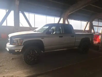 DODGE RAM 5,7 Hemi