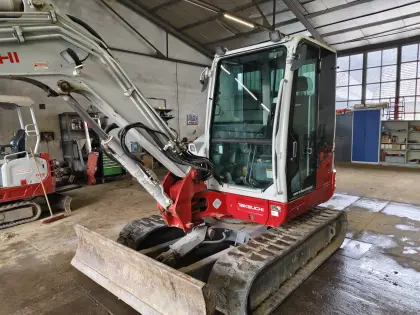 Takeuchi TB250-2