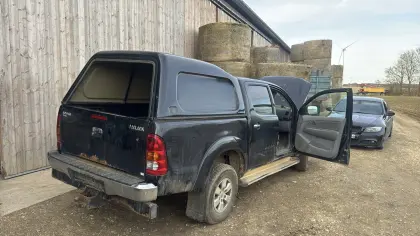 Suche Pickups und Geländewagen aller Art