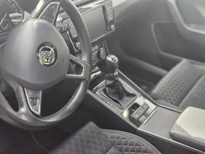 Verkaufe Skoda Superb 4x4 2.0 TDI